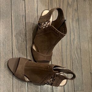 Vince Camuto Brown open toe Ankle Booties